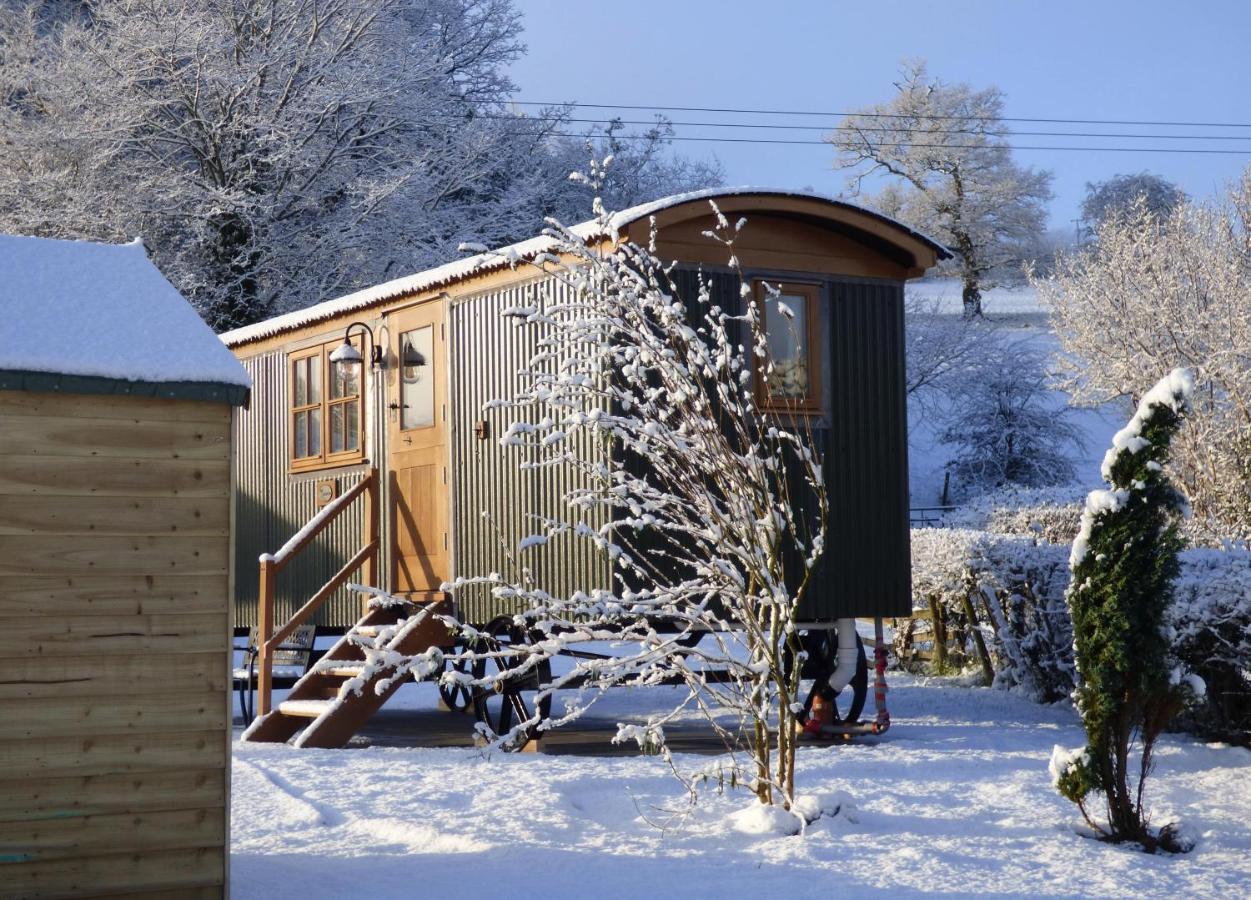 Woody'S Retreat Hotel Bolton by Bowland Екстериор снимка